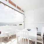 Apartman Home2book Seafront