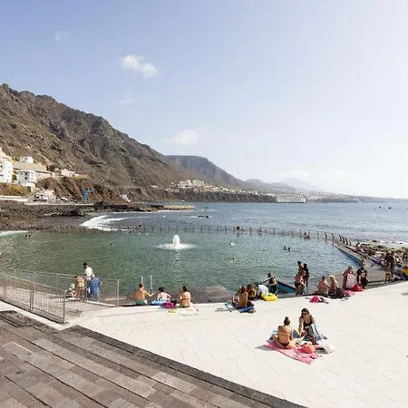 Апартаменты Home2book Seafront