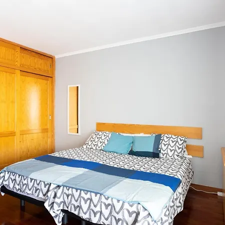 Home2book Seafront *