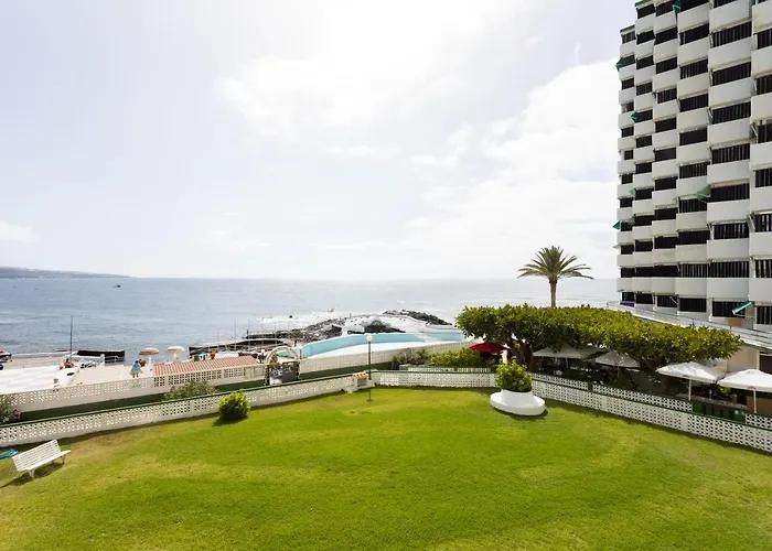 Home2book Seafront 아파트 *